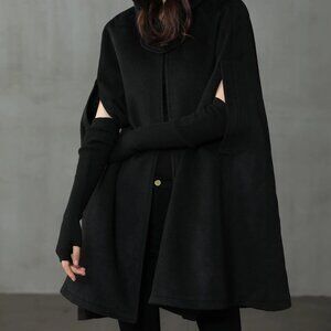 FLASH SALE: The New Yorker | Hooded Cashmere Cape by Linennaive
